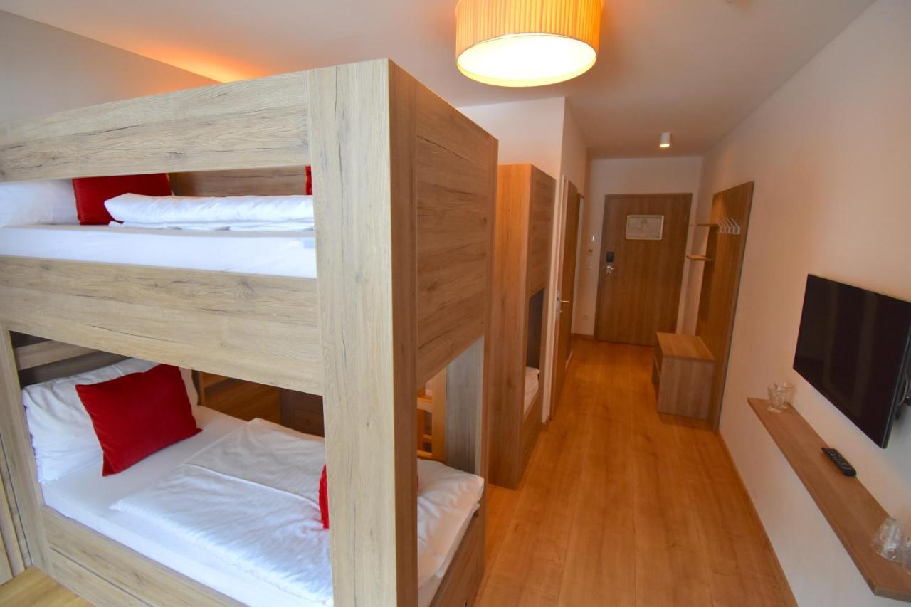 Sporthotel Zederhaus Bagian luar foto